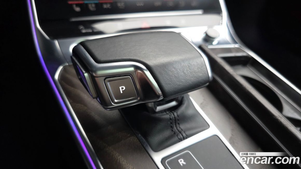Audi A6 40 TDI Premium, 2021