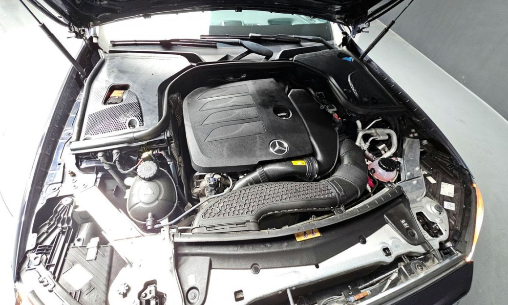 Mercedes-Benz E-Class E350 4MATIC Avantgarde, 2022