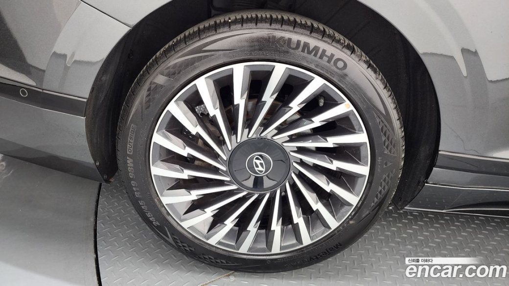Hyundai Grandeur 2,5 Gasoline 2WD, 2023