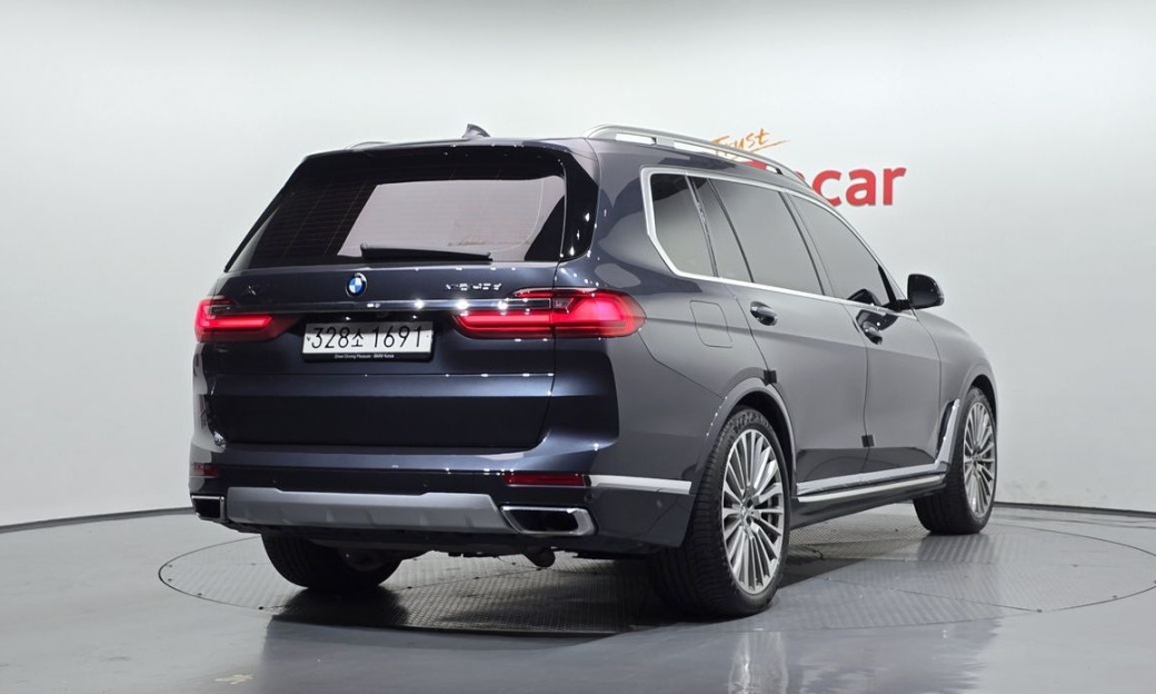 BMW X7 xDrive 40d Design Pure Excellence 7-Seater, 2022