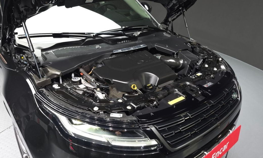 Land Rover Range Rover Evoque P250 Dynamic SE, 2025