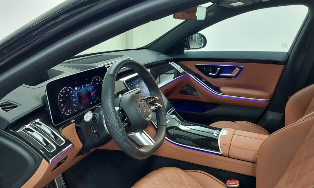 Mercedes-Benz S-Class S500 4MATIC, 2026
