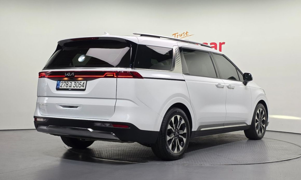 Kia Carnival 7-Seater Noblesse, 2023