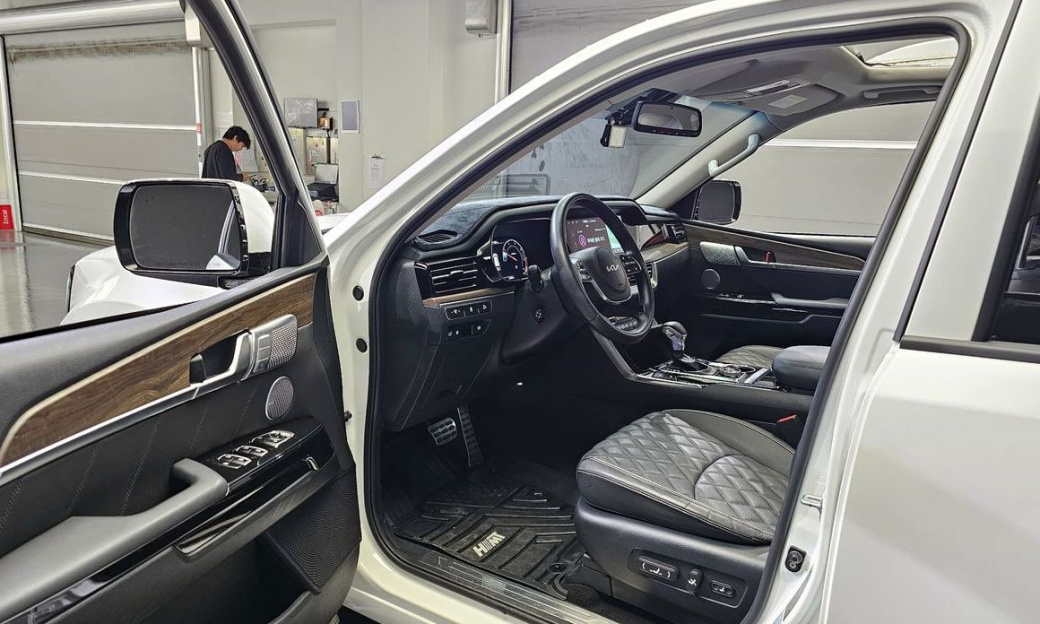 Kia Mohave Diesel 3.0 4WD 7-Seater, 2022