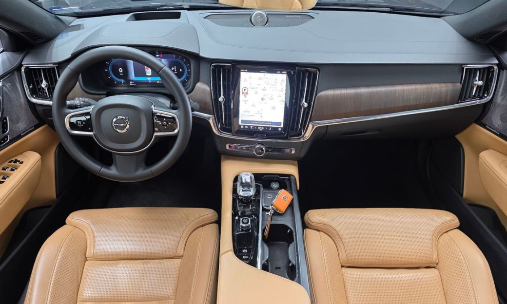 Volvo S90 B6 AWD Ultimate Bright, 2023
