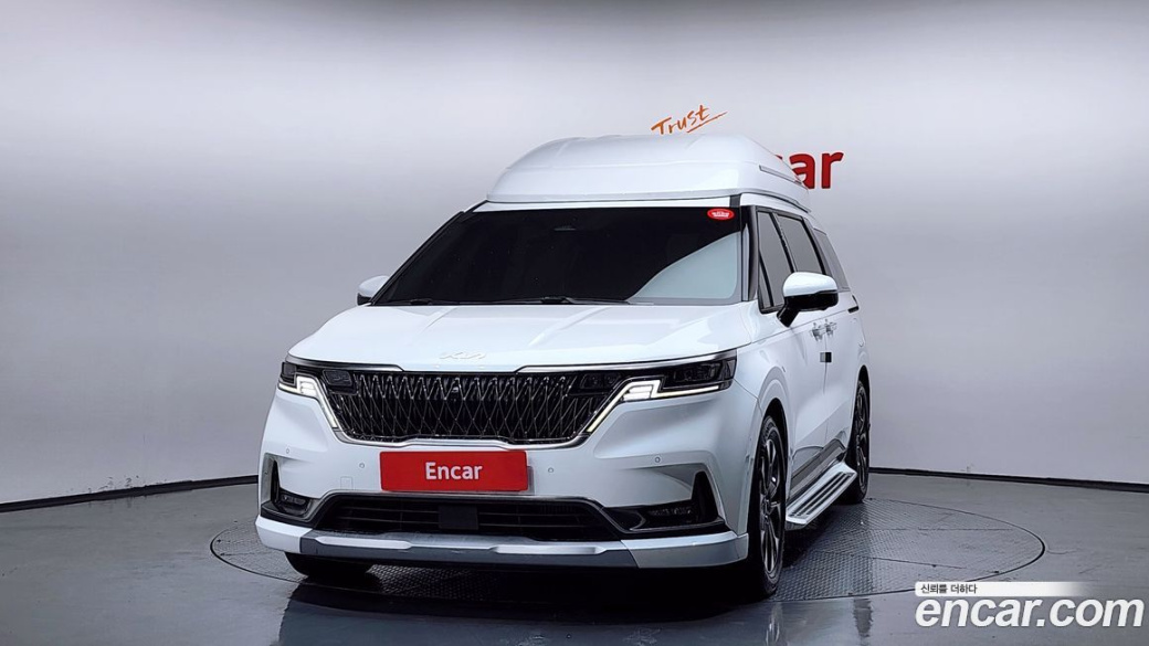 Kia Carnival 9-Seater Hi-Limousine, 2022
