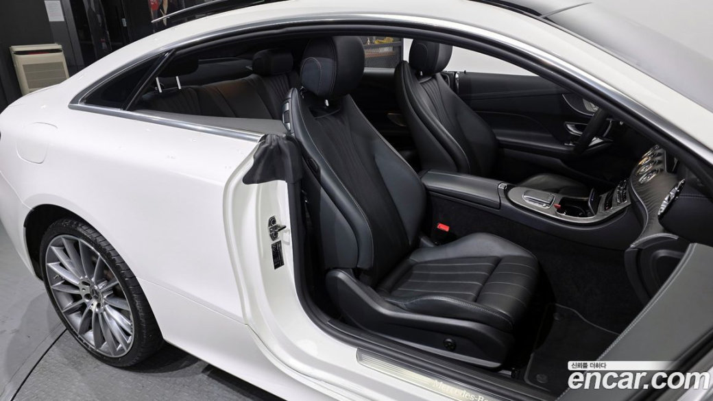 Mercedes-Benz E-Class E450 4MATIC Coupe, 2022