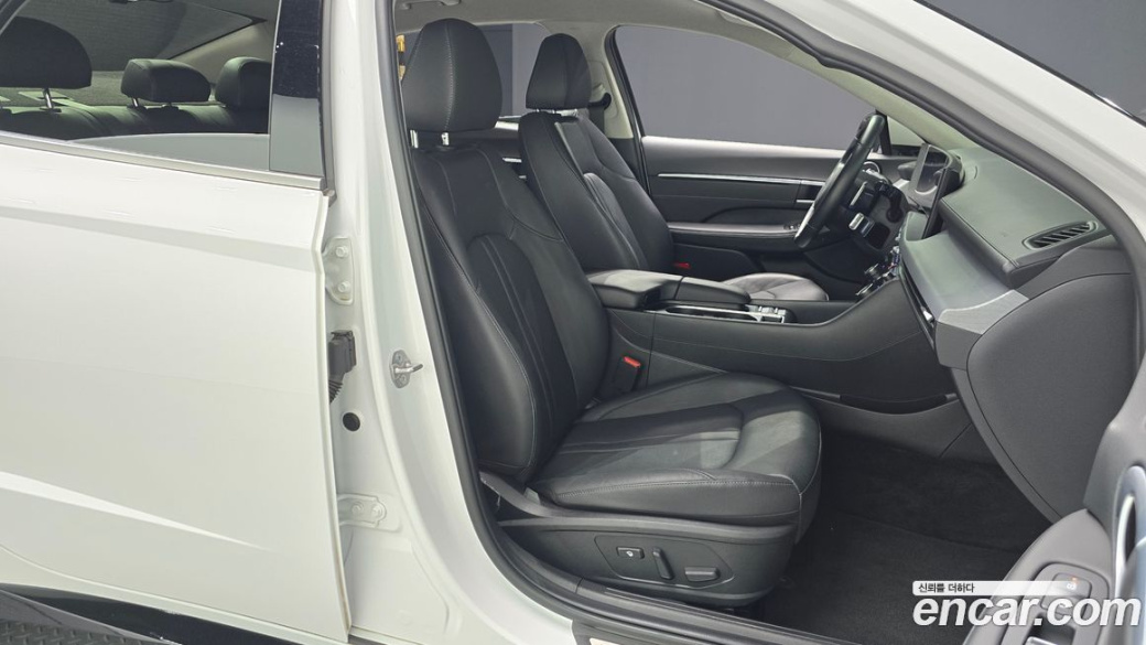 Hyundai Sonata 2.0, 2024