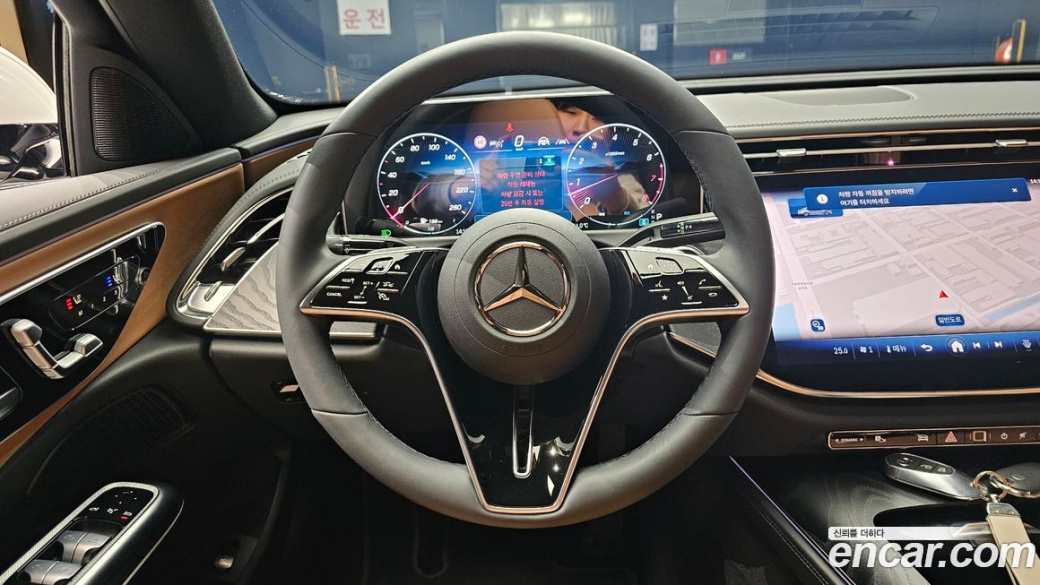 Mercedes-Benz E-Class E200 Avantgarde, 2025