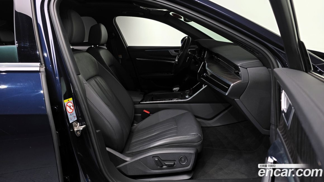 Audi A6 45 TFSI Premium, 2022