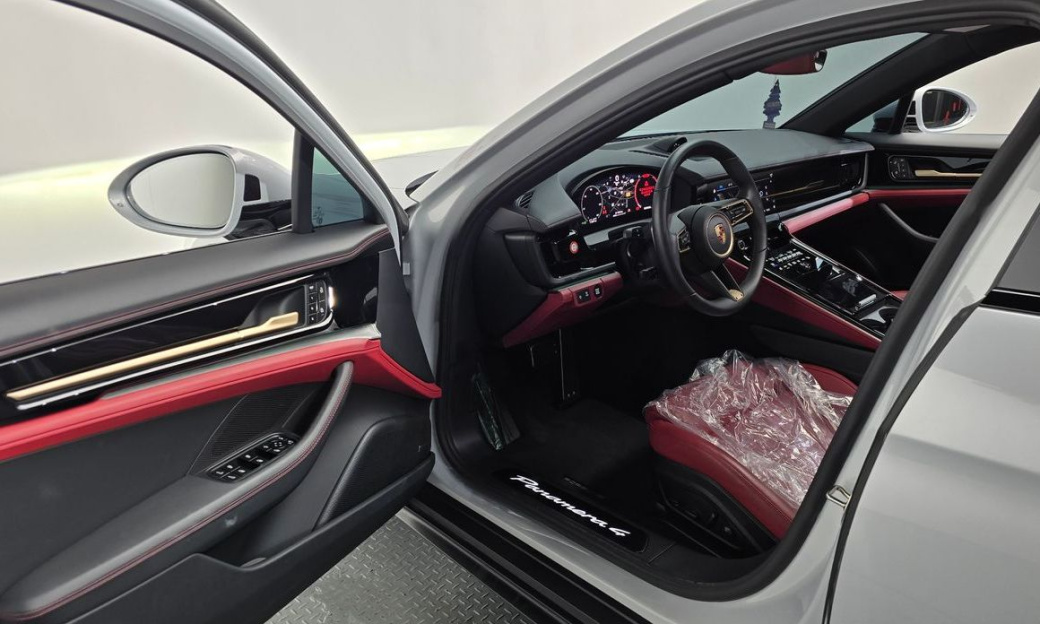 Porsche Panamera 2.9 AWD, 2025