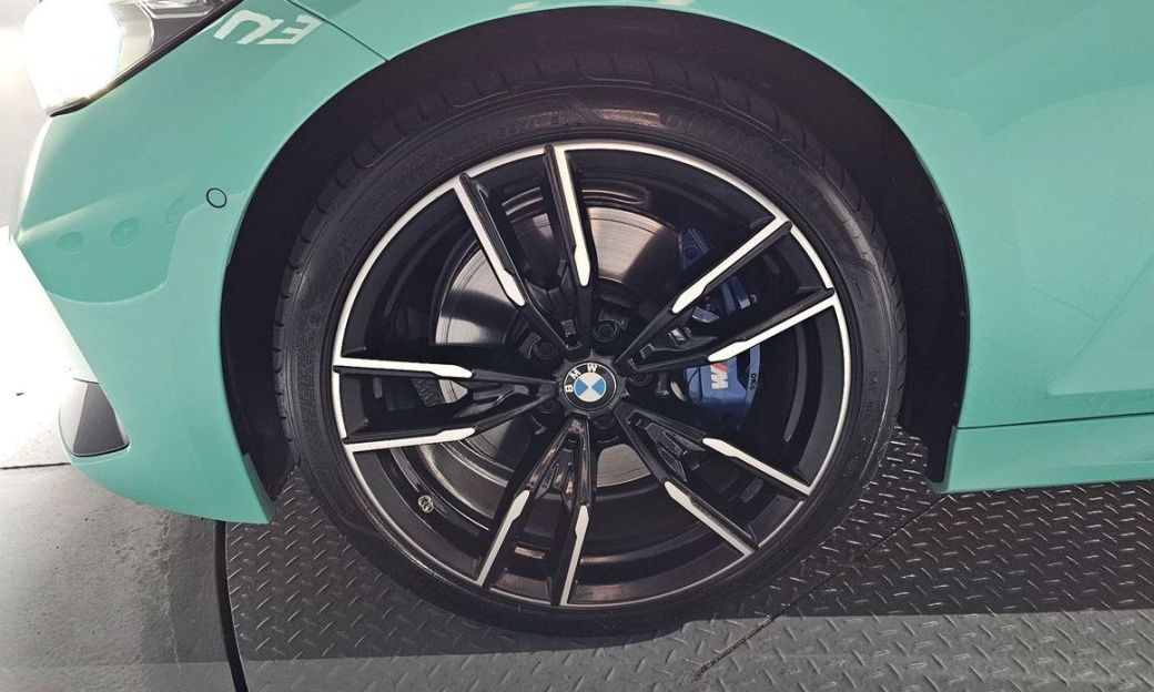 BMW 3-Series M340i Individual, 2024
