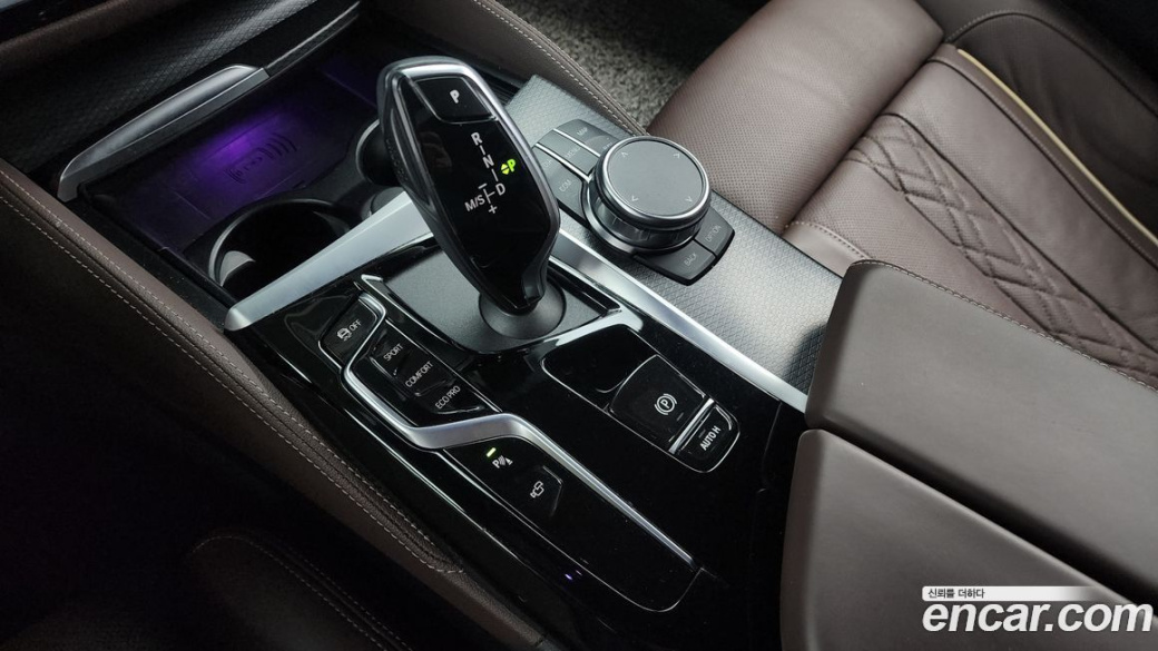 BMW 5-Series 523d xDrive M Sport, 2023