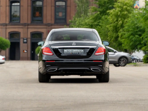 Mercedes-Benz E-класс 2.0 AT, 2018, 111 000 км