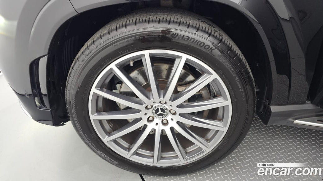 Mercedes-Benz GLS-Class GLS400d 4MATIC, 2023