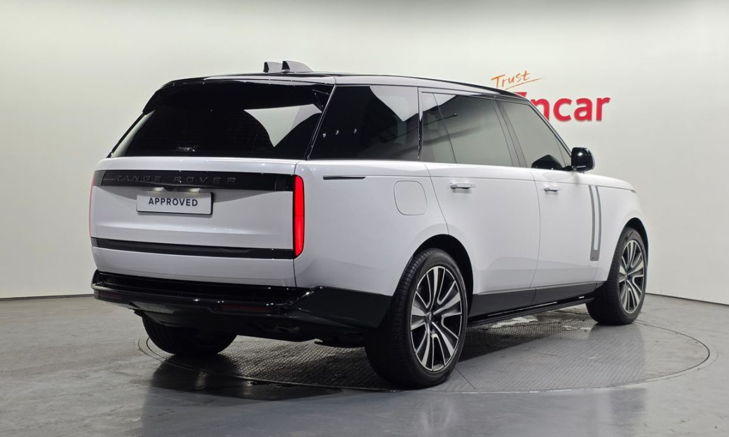 Land Rover Range Rover P530 Autobiography Long Wheel Base, 2024