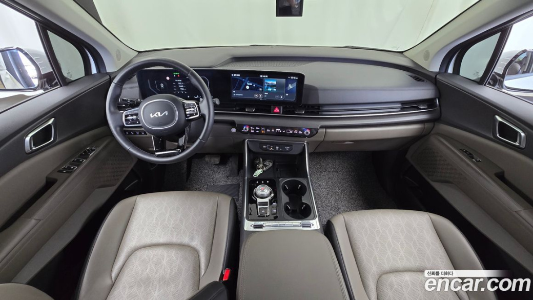 Kia Carnival 9-Seater Noblesse, 2024