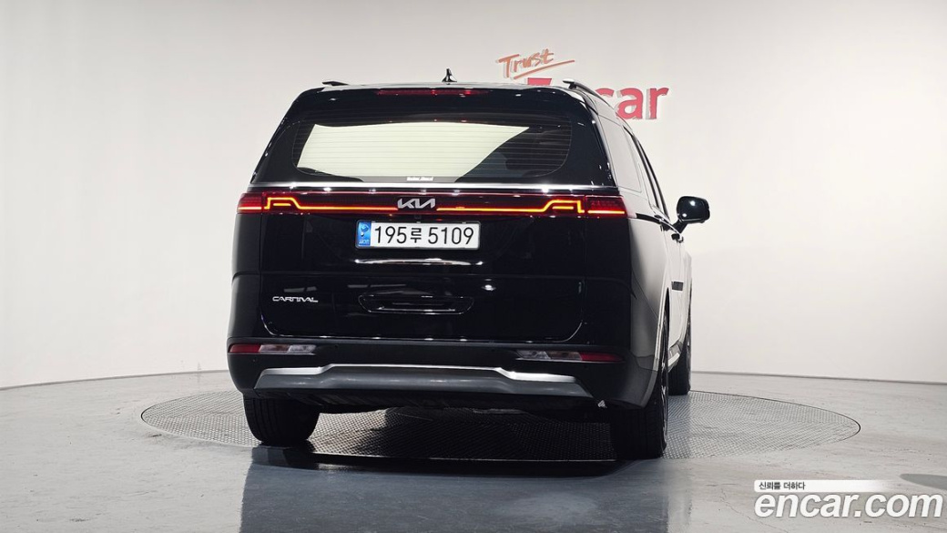 Kia Carnival 7-Seater Noblesse, 2023