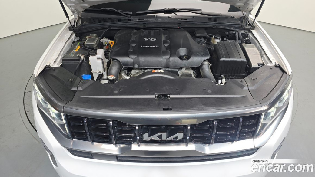 Kia Mohave Diesel 3.0 4WD 6-Seater, 2022