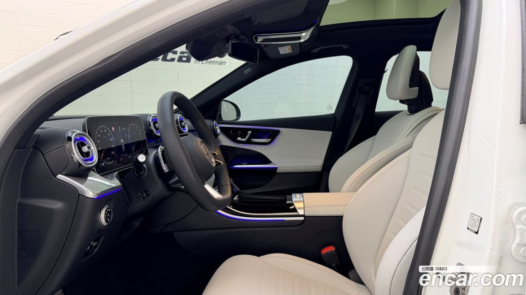Mercedes-Benz C-Class C200 AMG Line, 2025