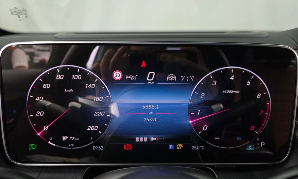 Mercedes-Benz GLC-Class GLC300 4MATIC AMG Line, 2024