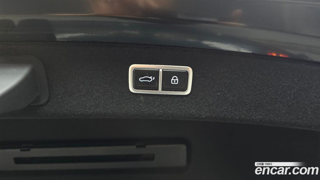 Genesis G80 Gasoline 2.5 Turbo AWD, 2025