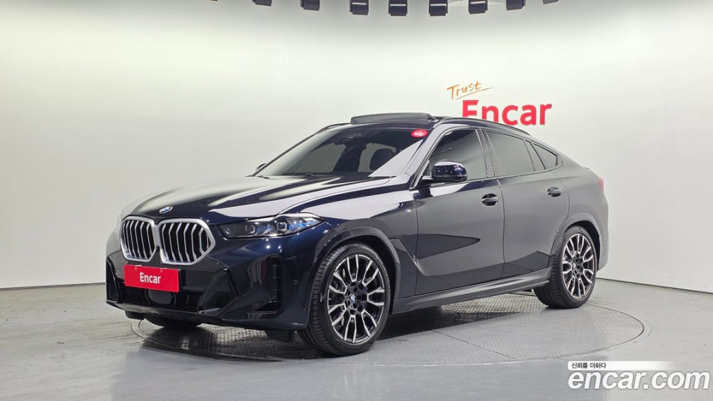 BMW X6 xDrive40i M Sport, 2024
