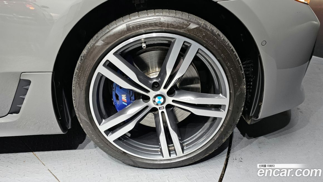 BMW Gran Turismo 640i xDrive M Sport, 2022
