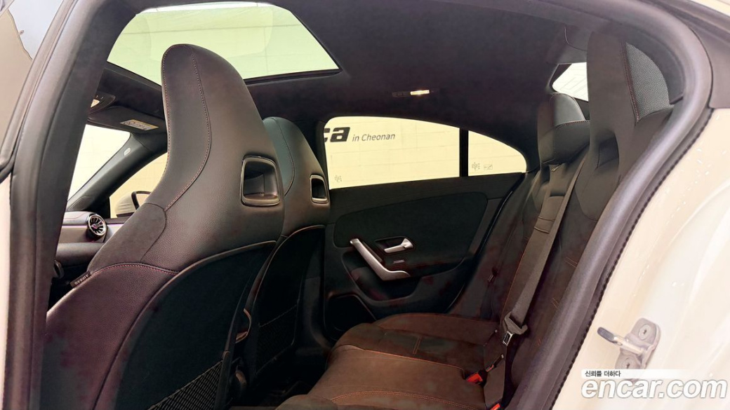 Mercedes-Benz CLA-Class CLA250 4MATIC, 2025