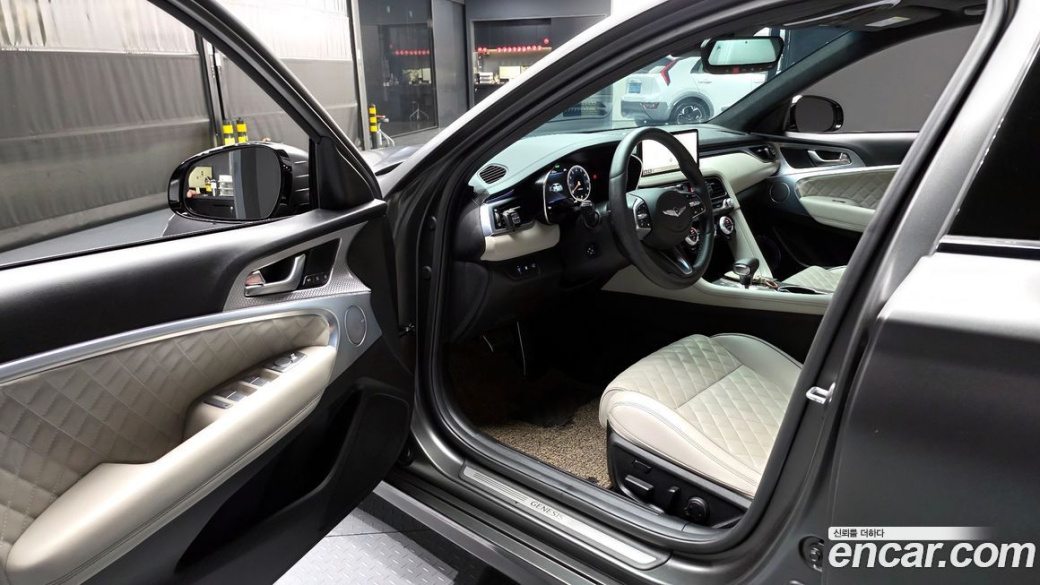 Genesis G70 Gasoline 2.0T 4WD, 2023