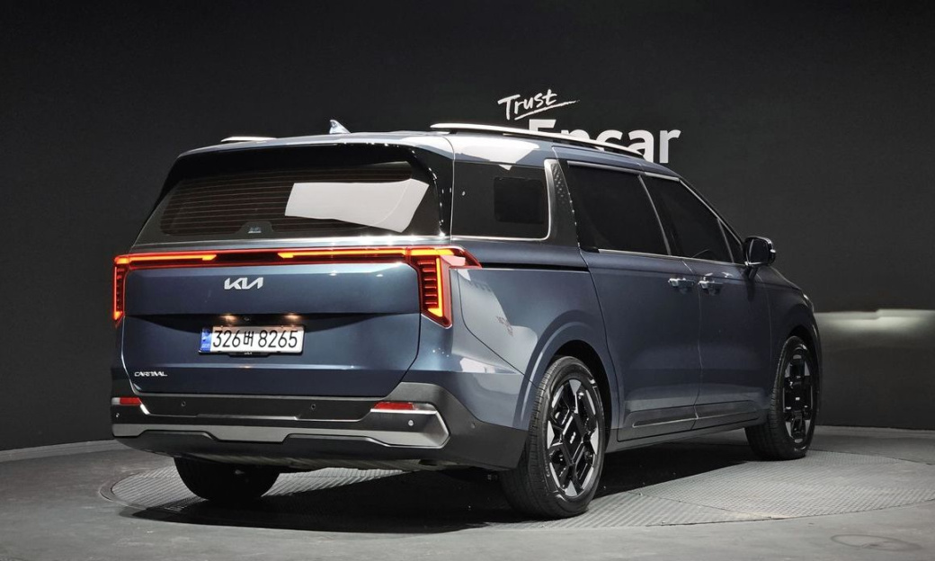 Kia Carnival 7-Seater Noblesse, 2024