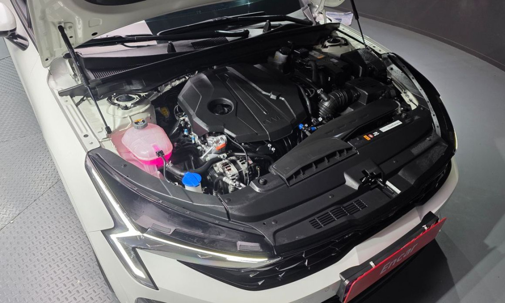 Kia K5 2.0, 2025