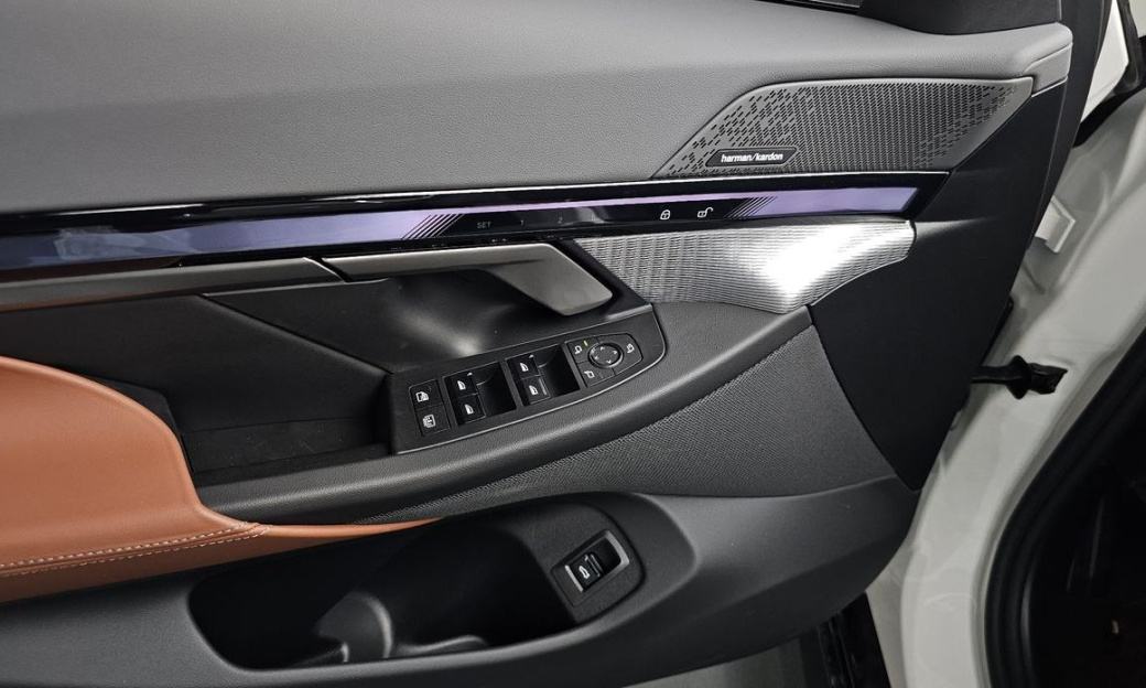 BMW 5-Series 530i xDrive M Sport, 2025