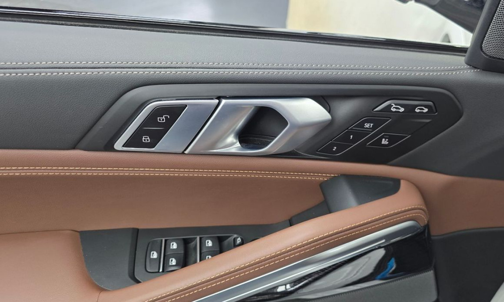 BMW X6 xDrive40i M Sport, 2024