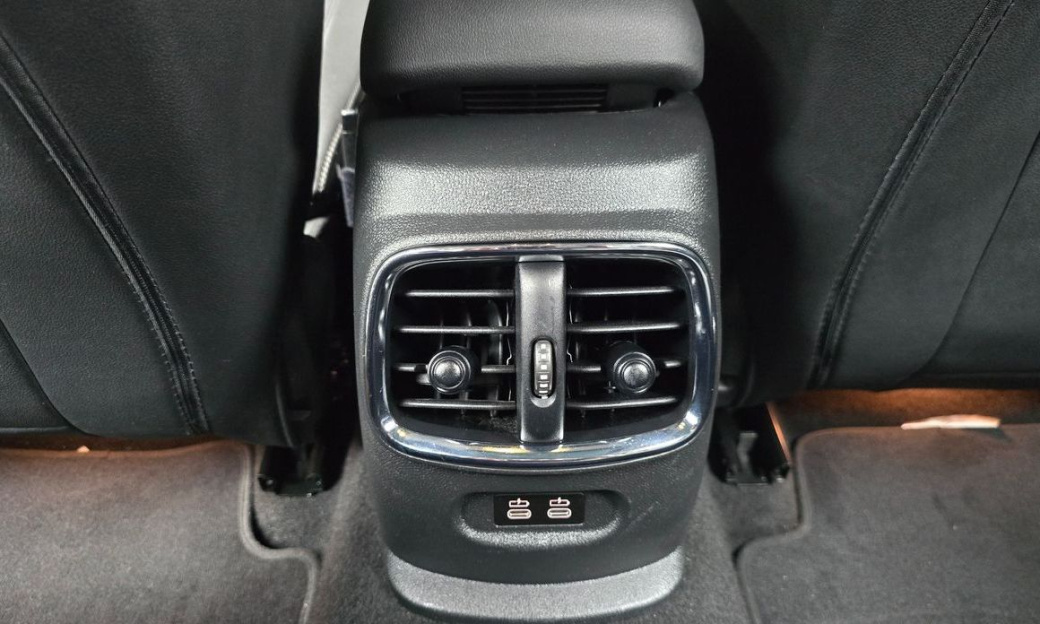 Mini Clubman Classic, 2024