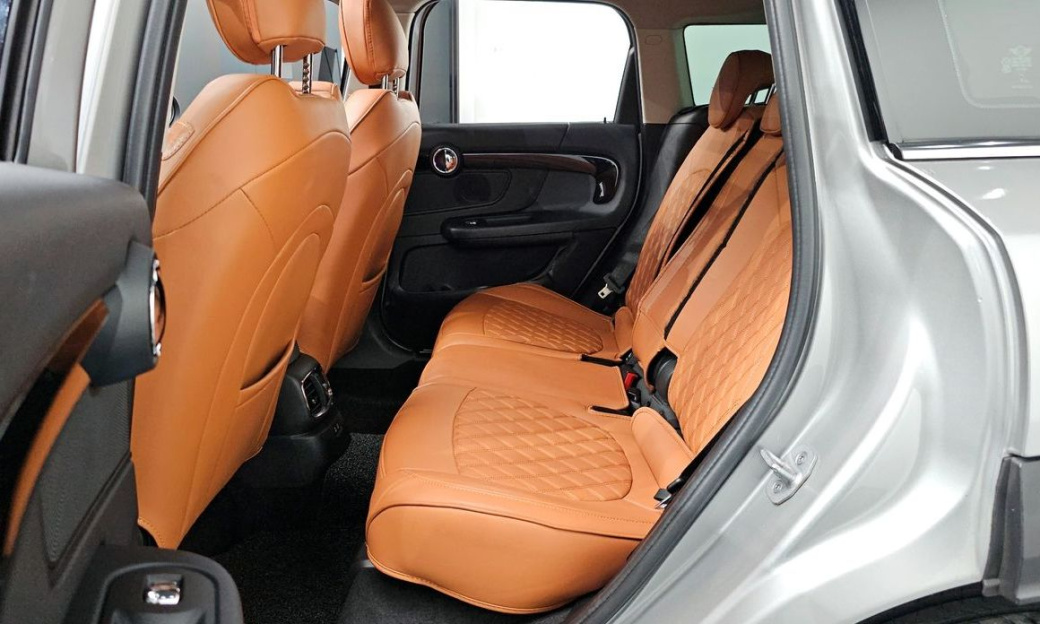 Mini Countryman Classic Plus Launch Pack, 2024