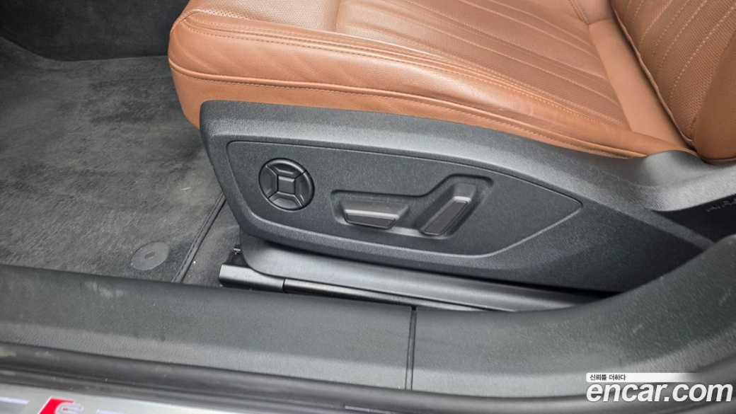 Audi A6 40 TDI Premium, 2023