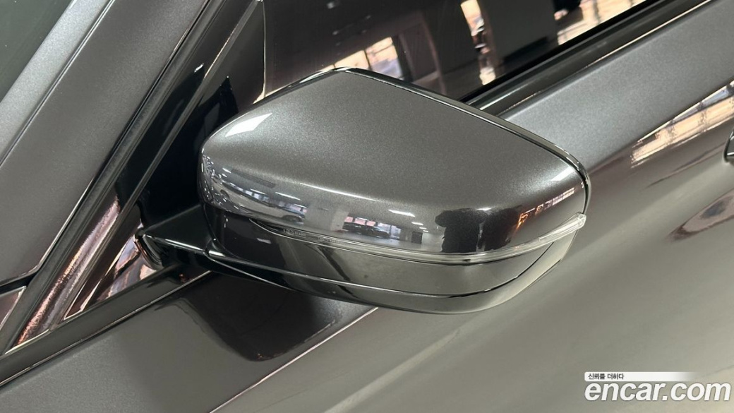 BMW 5-Series 530i M Sport Package, 2023