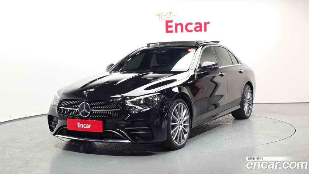 Mercedes-Benz E-Class E350 4MATIC AMG Line, 2022