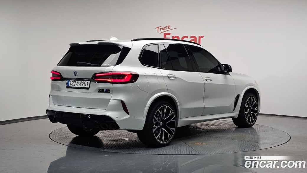 BMW X5M 4.4 Competition, 2023
