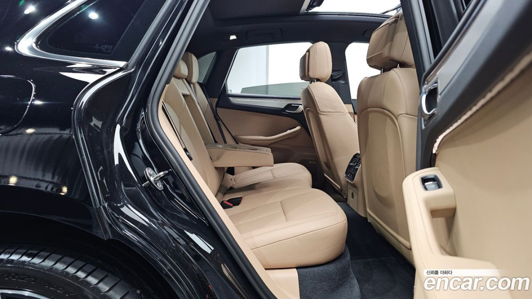 Porsche Macan 2.9 S, 2022