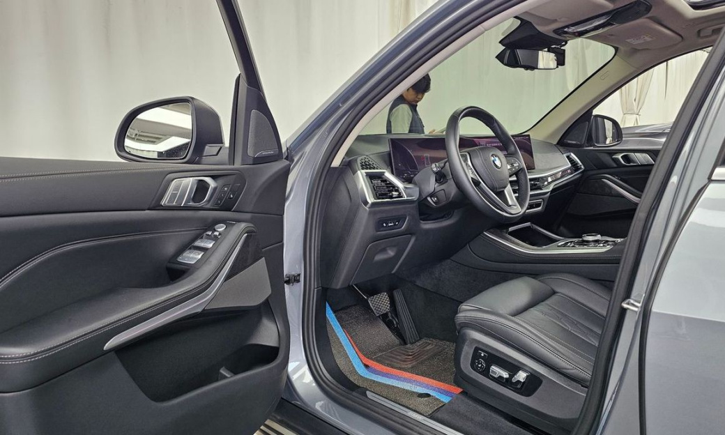 BMW X5 xDrive 40i xLine, 2024