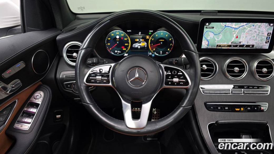 Mercedes-Benz GLC-Class GLC300 4MATIC, 2022