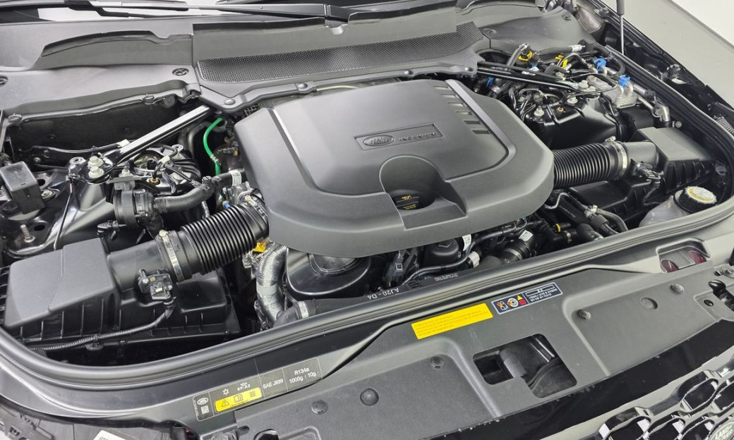 Land Rover Discovery D300 Dynamic HSE, 2024