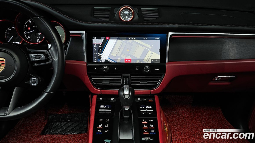 Porsche Macan 2.9 GTS, 2024
