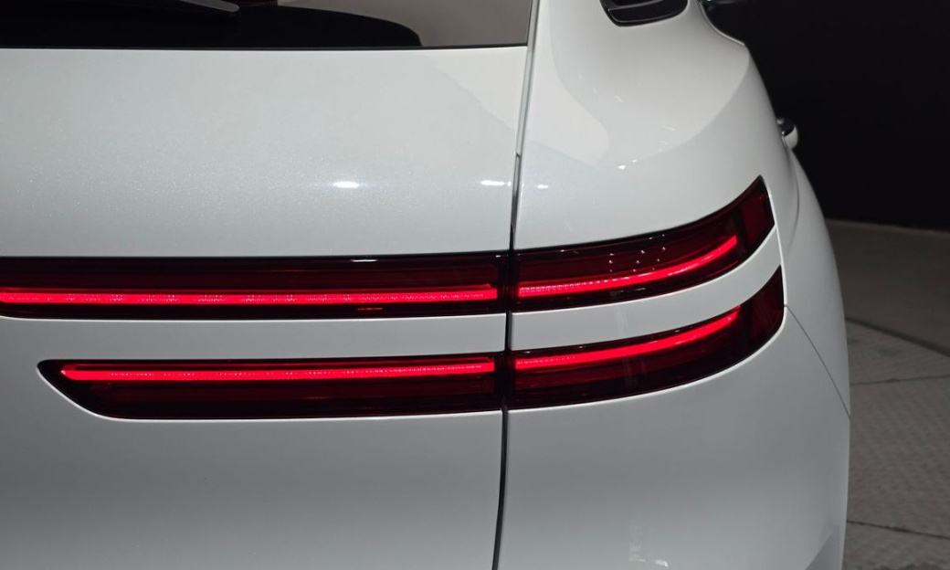 Genesis GV70 2.5T Gasoline 2WD, 2021