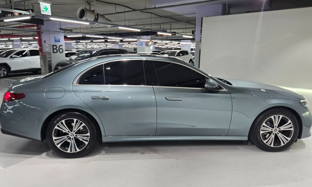 Mercedes-Benz E-Class E200 Avantgarde, 2025