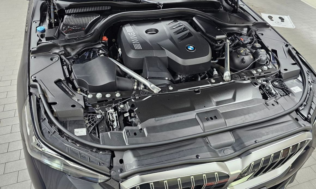BMW 5-Series 530i xDrive M Sport, 2024