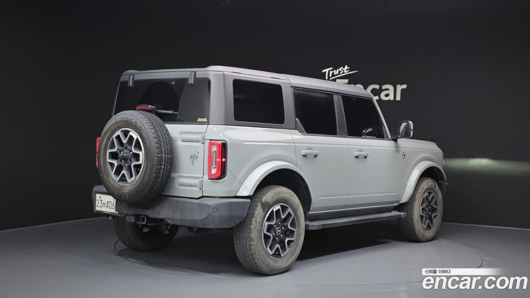 Ford Bronco 2.7 Outer Banks, 2023