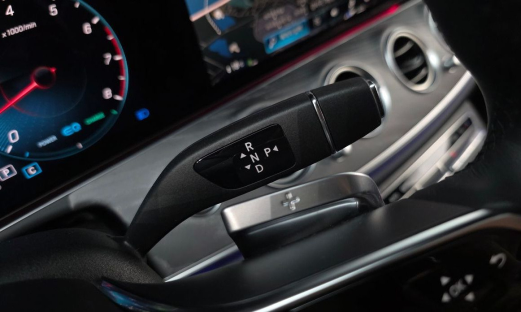 Mercedes-Benz E-Class E350 4MATIC Avantgarde, 2022